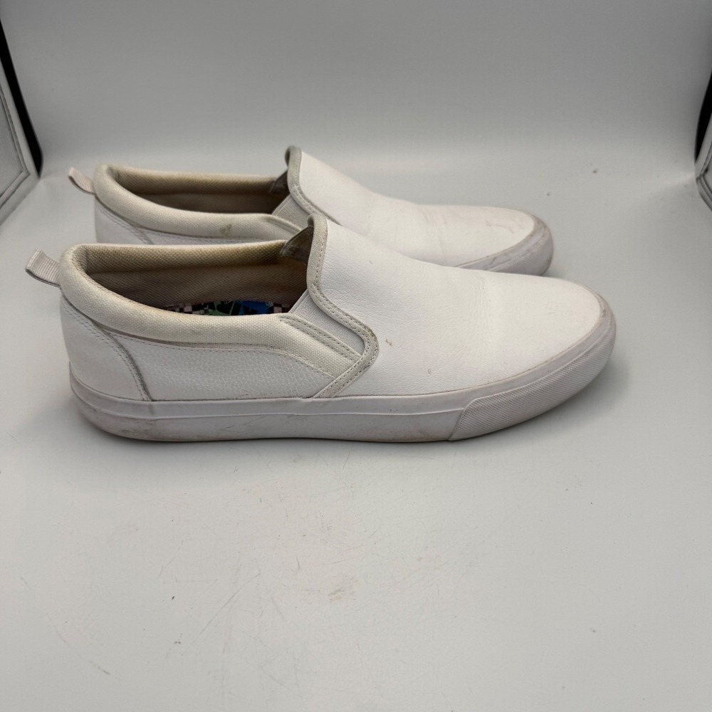 Airwalk Womens White Leather Slip On Sneakers Skate Shoes Retro 90s Y2K